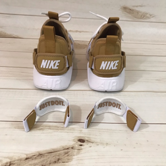 Nike Air Huarache City Low Elemental Gold - Picture 3 of 6